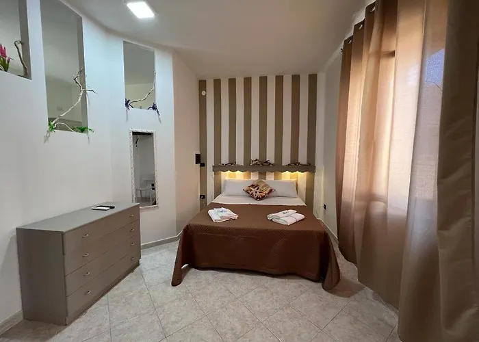 Ely Sea Bed & Breakfast 4*