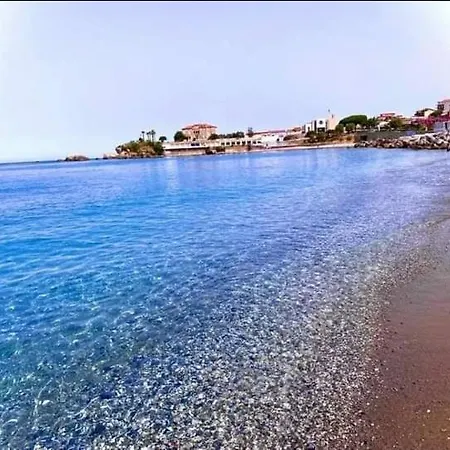 Ely Sea Couette-café